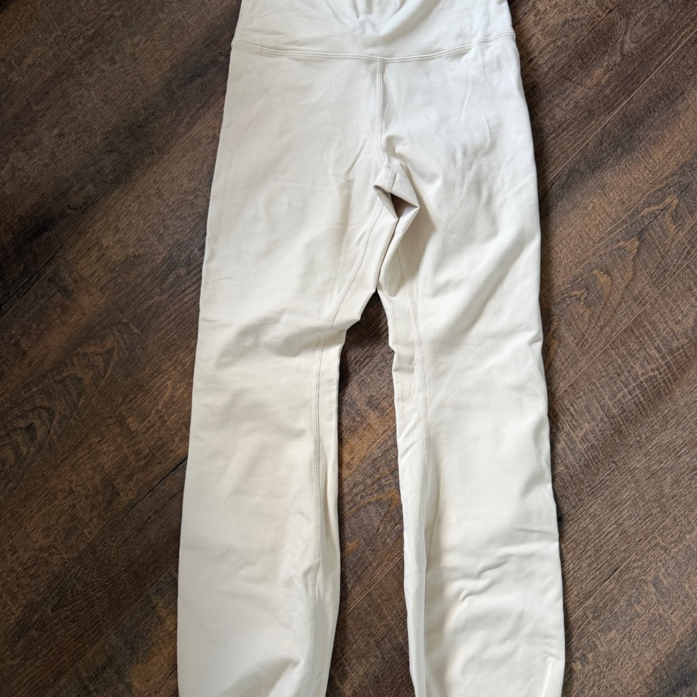 Aerie Offline High Rise Women Cream Bottoms